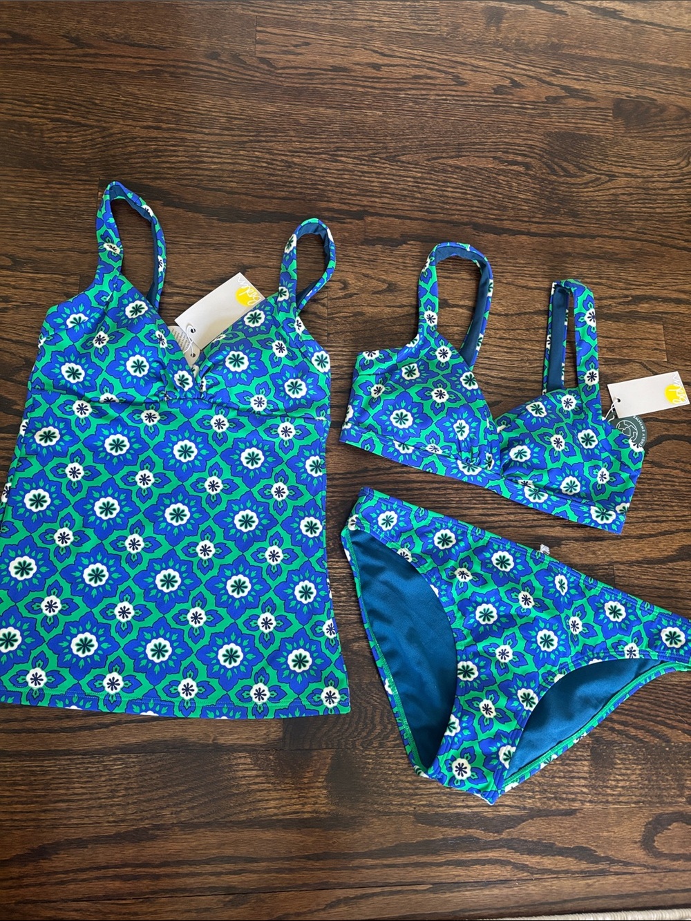 Boden 3 piece swim set Blue & Green Floral Tankini Bikini NWT size 4 size 8